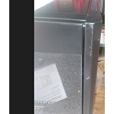 POŠKRÁBÁNO LANBERG Nástěnná jednodílná skříň 19", 9U 570x450 snadná a rychlá montáž (v rozloženém stavu)černá(RAL9004)