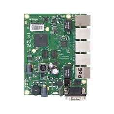 MikroTik RouterBOARD RB450Gx4, quad-core 716MHz ARM CPU, 1GB RAM, 5x LAN, vč. L5 licence