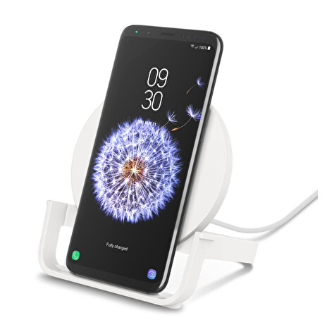 Belkin BOOST CHARGE™ Qi 10W Bezdrátová stojánková nabíječka, bílá