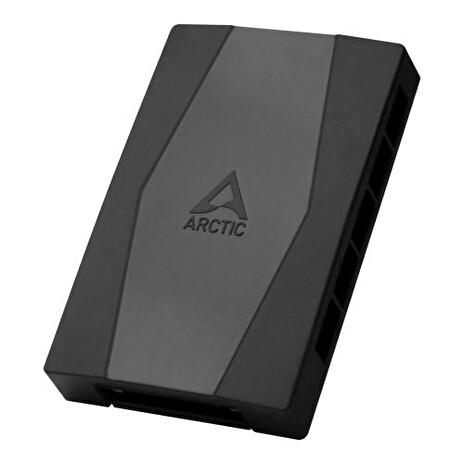 ARCTIC case fan hub – rozbočovač pro ventilátory