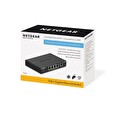 NETGEAR GS305PP - Přepínač - neřízený - 5 x 10/100/1000 (4 PoE) - desktop, pro připevnění na zeď - PoE (83 W) - DC napájení