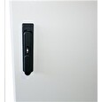 XtendLan 19" venkovní vodotěsný rozvaděč s krytím IP55, 17U, hloubka 450mm, 3-bodový zámek, šedý