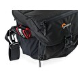 Brašna Lowepro Nova 180 AW II black