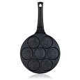 Pánev Banquet na 7 lívanců s nepřílnavým povrchem Alivia Smile 26 cm